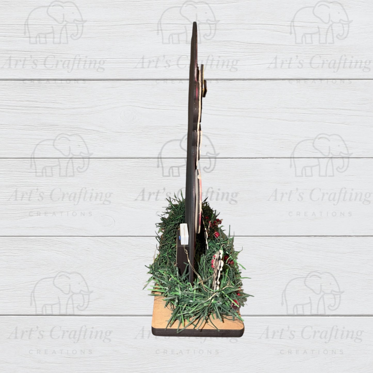 Kris Kringle Lighted Shelf Sitter