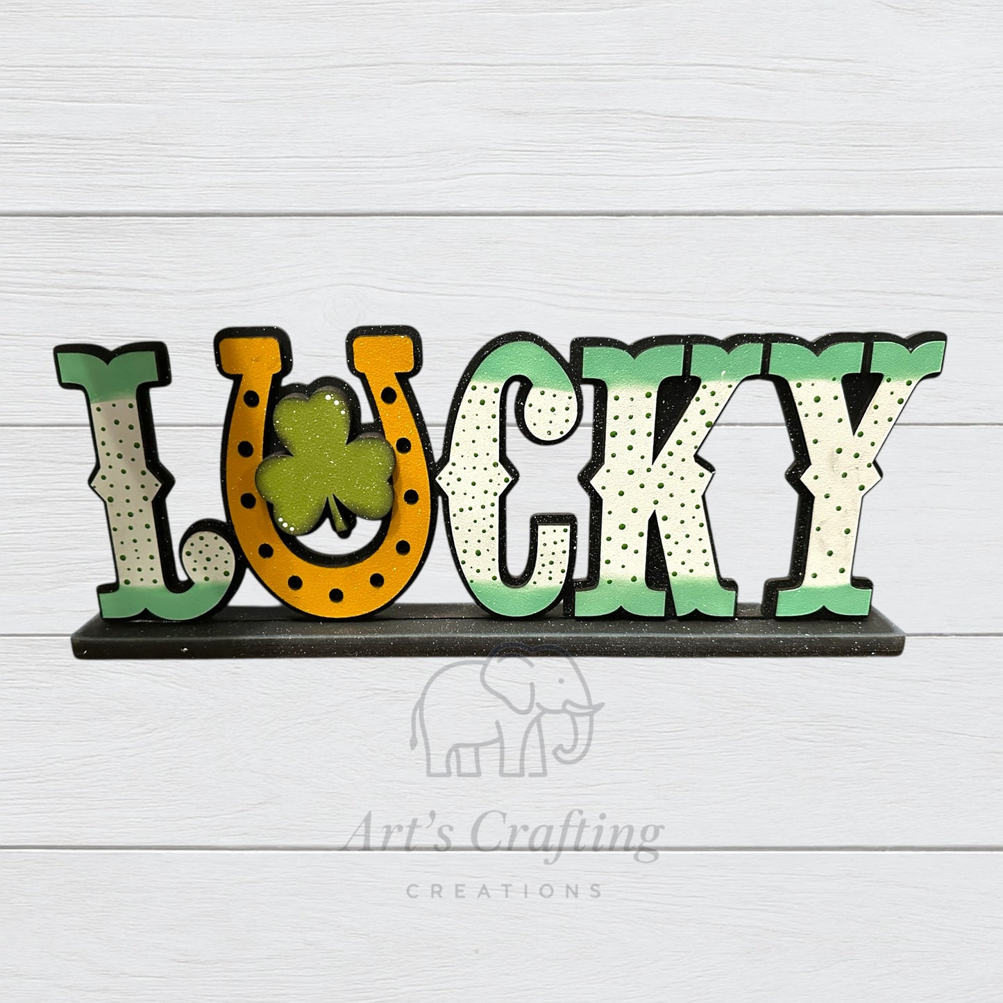 Lucky - Shelf Sitter
